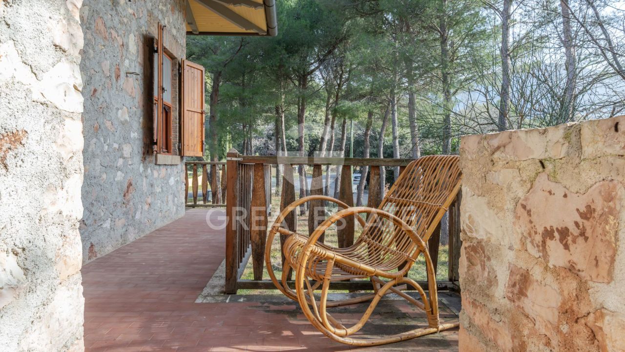 Casa a Campello sul Clitunno, Italia, 203.35 m² - foto 7