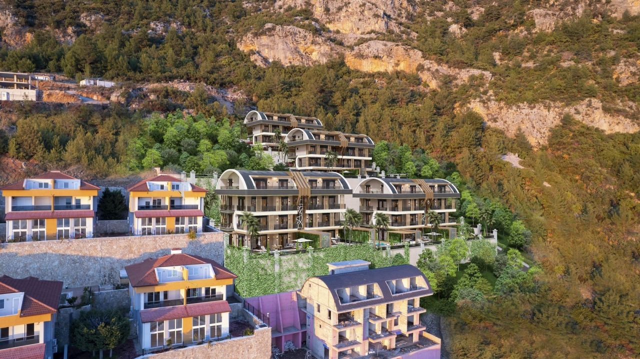 Villa à Alanya, Turquie, 370 m² - image 1