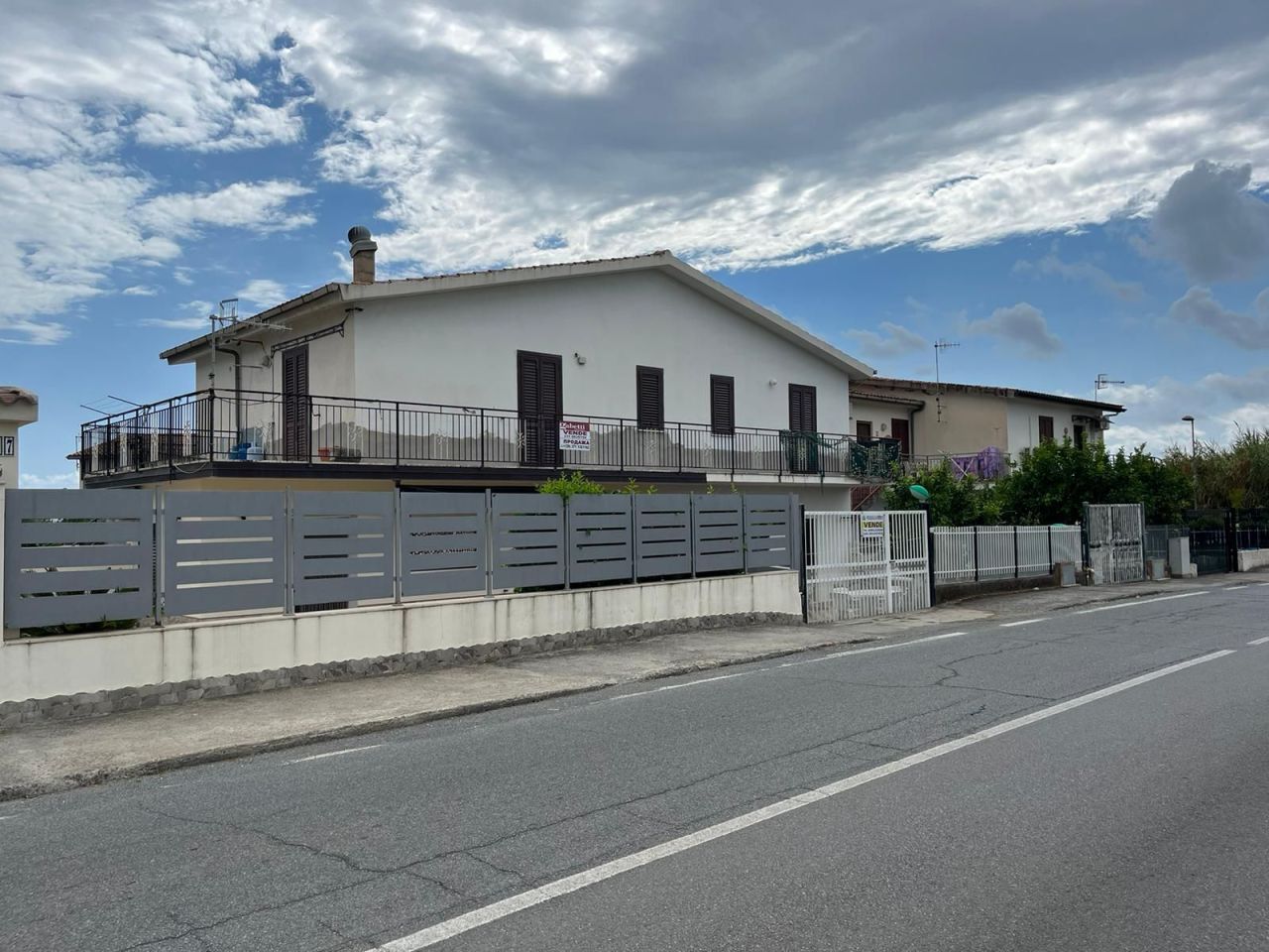 Appartement à Santa Maria del Cedro, Italie, 250 m² - image 1