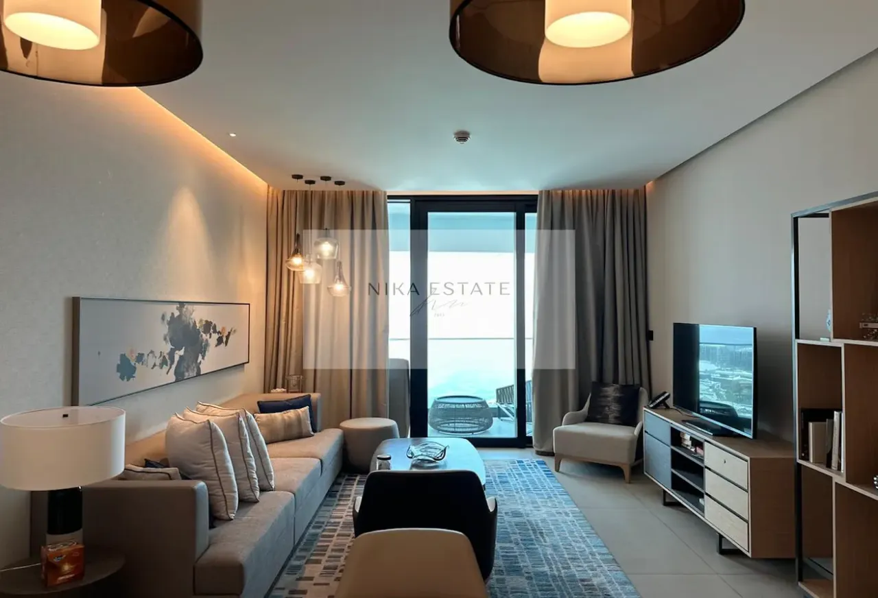 Apartment in Dubai, UAE, 179 m² - picture 1