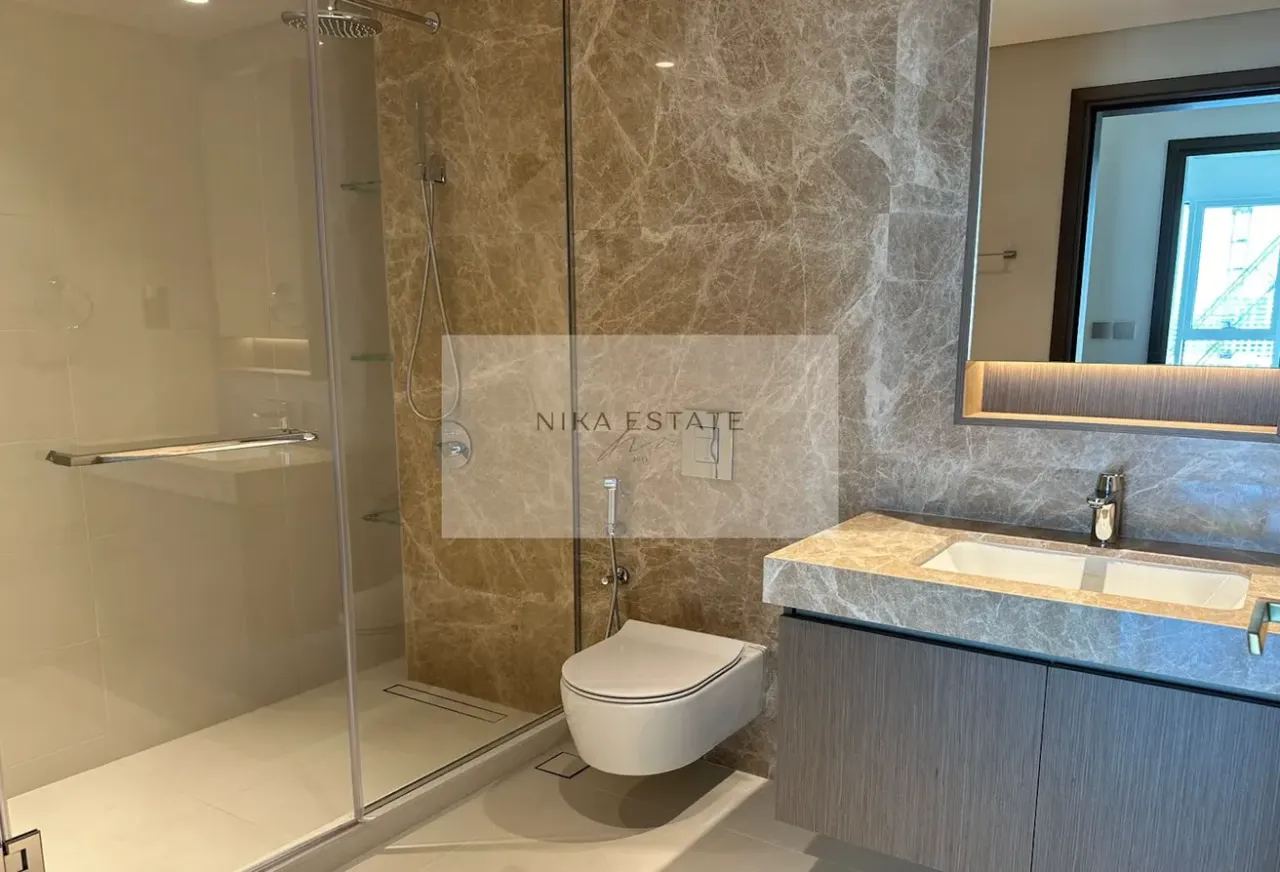 Apartment in Dubai, UAE, 72 m² - picture 2