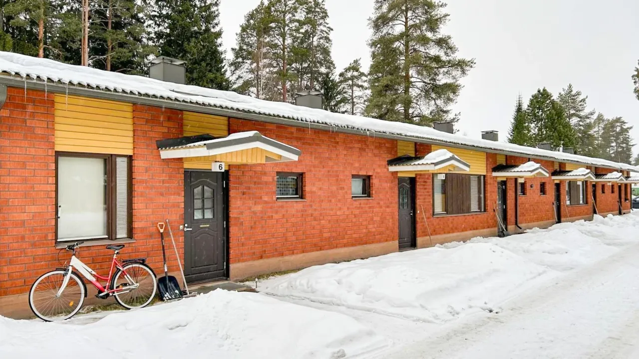 Maison urbaine à Lieksa, Finlande, 44 m² - image 1