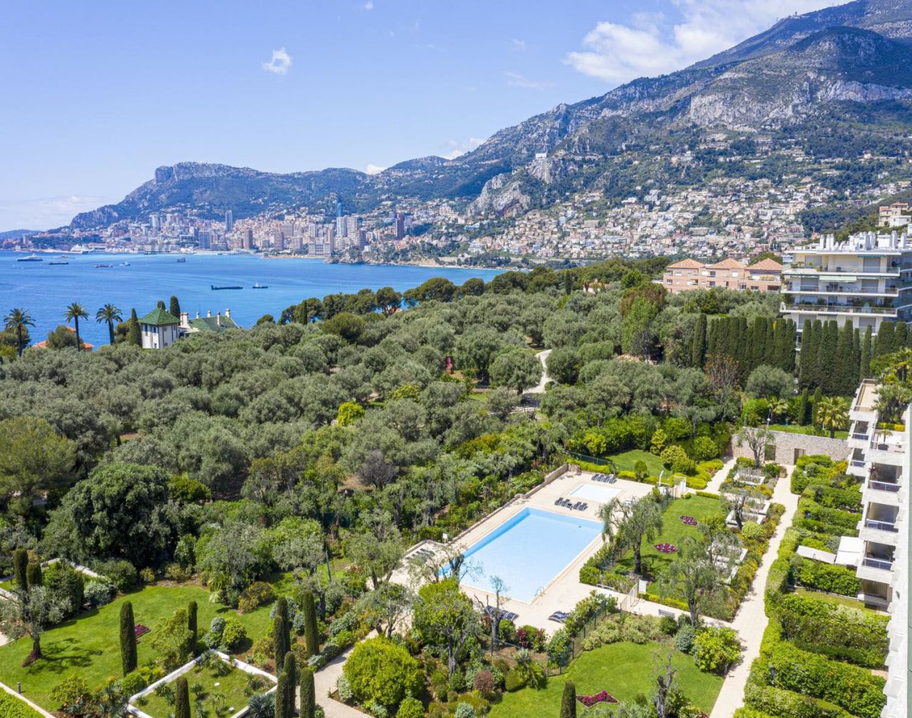 Penthouse sur le Cap Martin, France, 100 m² - image 1
