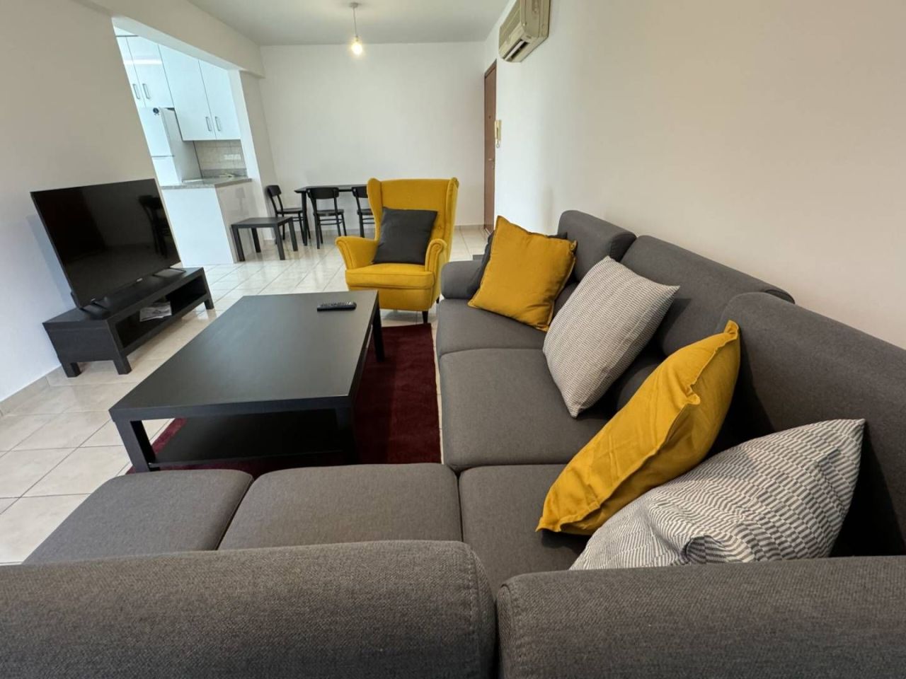 Appartement à Larnaca, Chypre, 90 m² - image 1