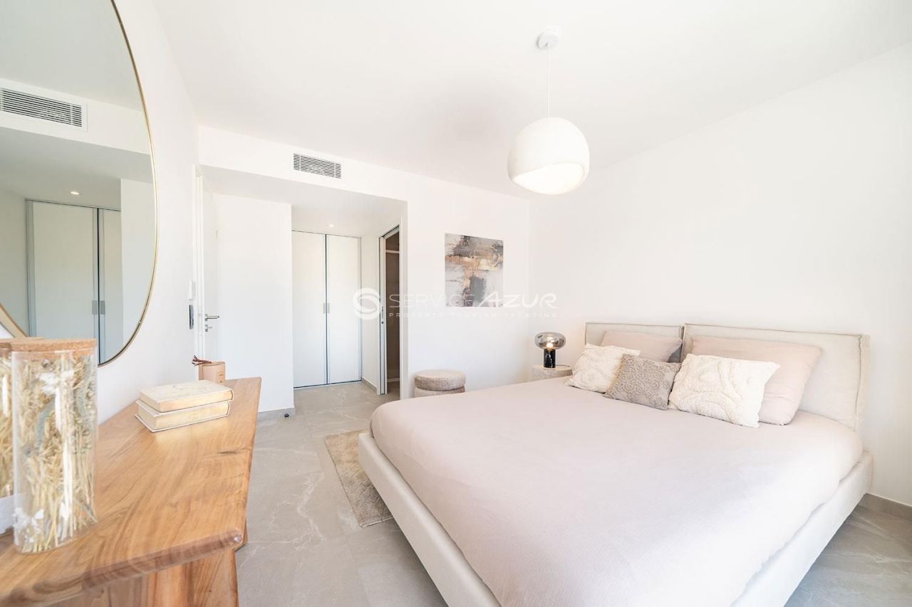 Villa à Antibes, France, 102 m² - image 8