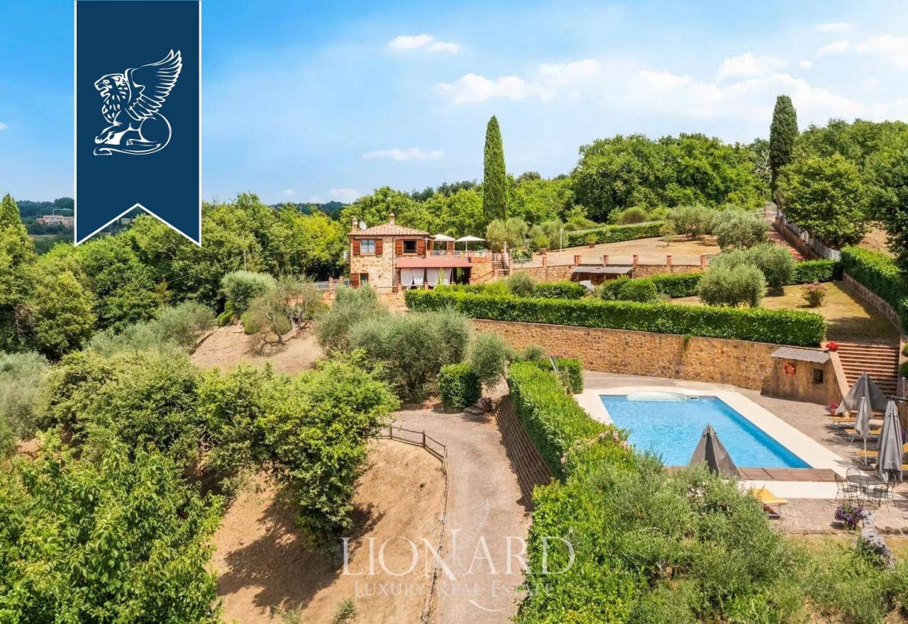 Villa in Tracuanda, Italien, 243 m² - Foto 1