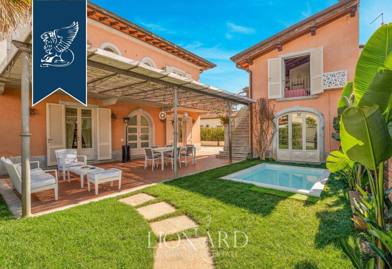Villa a Forte dei Marmi, Italia, 550 m² - foto 2