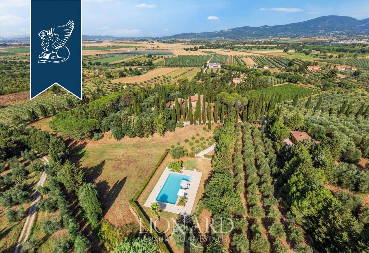 Villa in Suvereto, Italy, 500 m² - picture 2