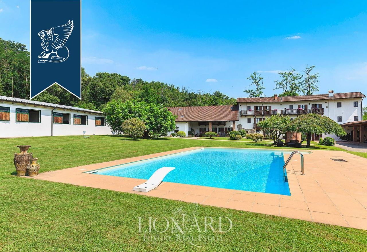 Farm in Borgo Ticino, Italien, 800 m² - Foto 2