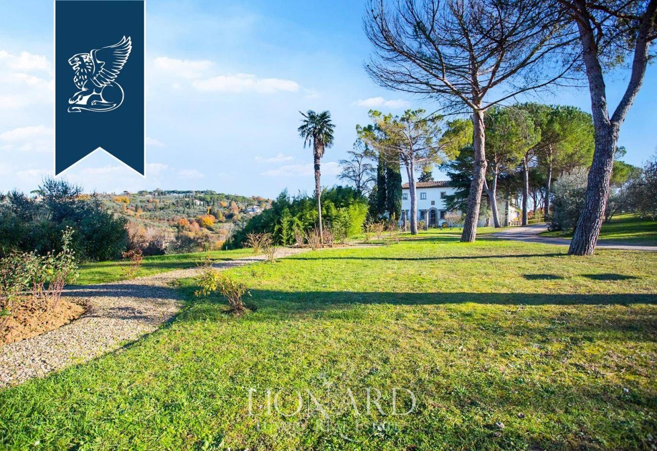 Villa in Florence, Italy, 1 700 m² - picture 3