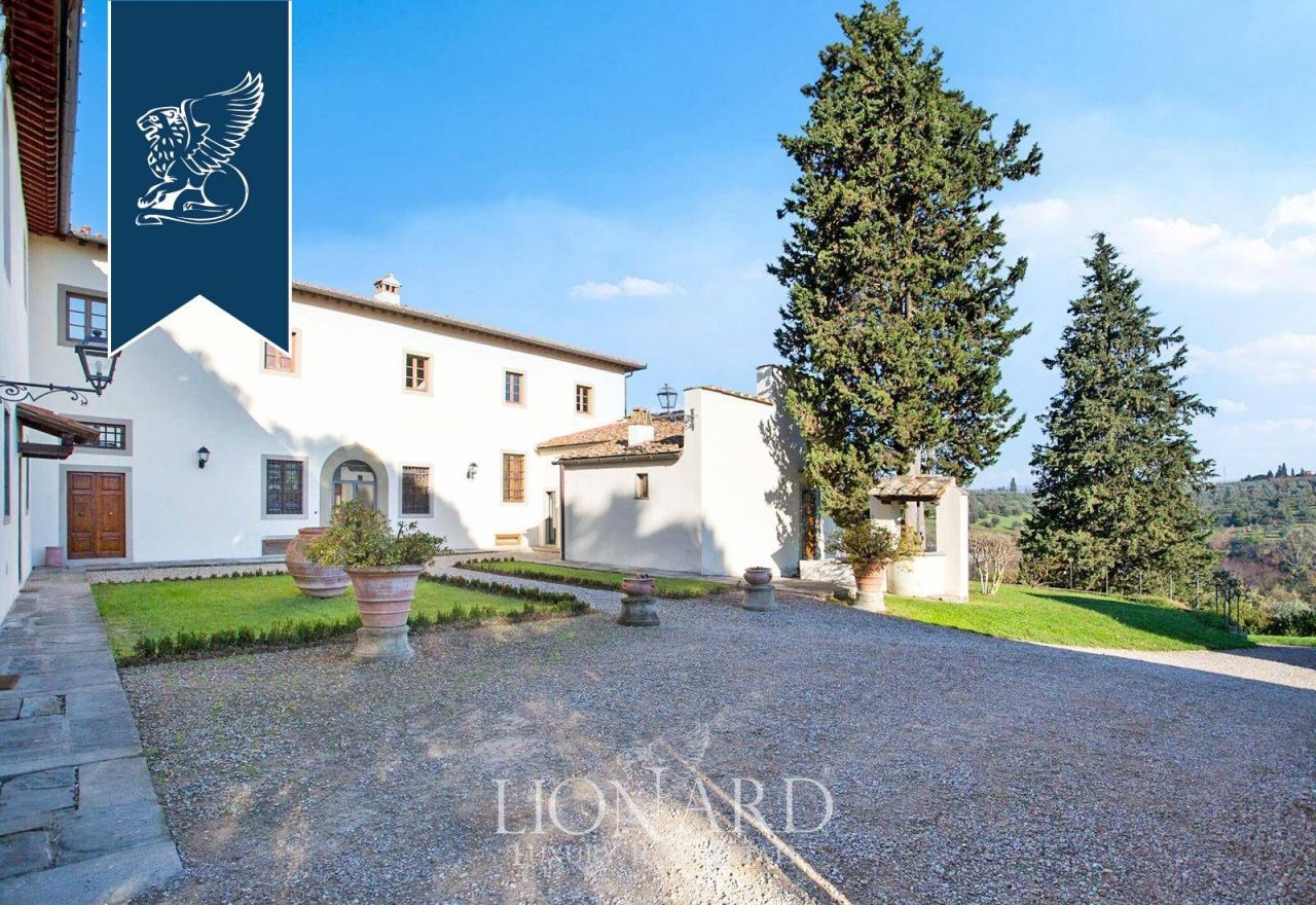 Villa in Florence, Italy, 1 700 m² - picture 5