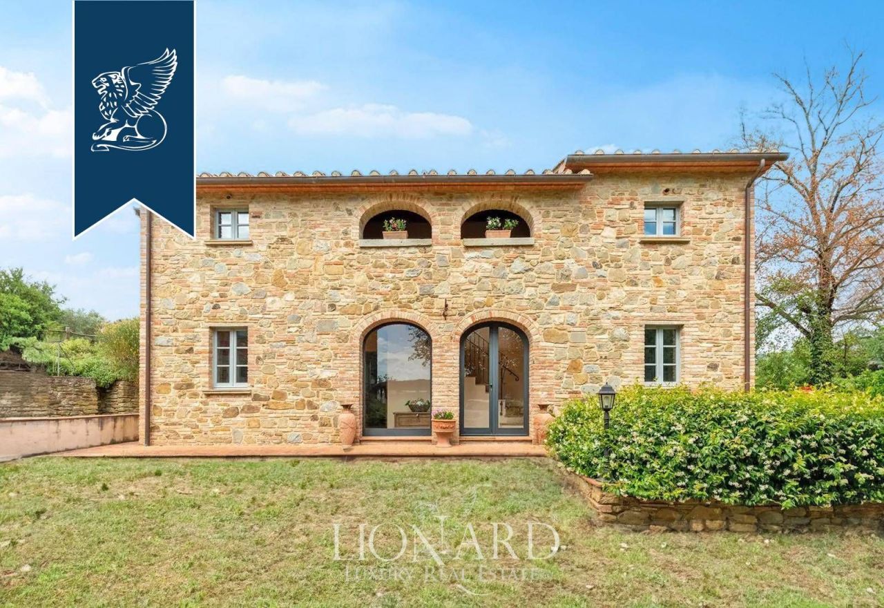 Villa in Arezzo, Italien, 1 200 m² - Foto 8