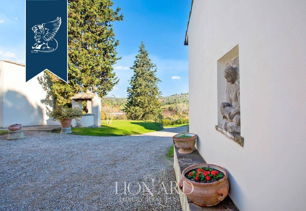 Villa in Florence, Italy, 1 700 m² - picture 10