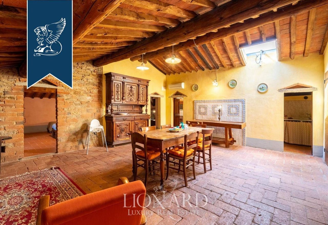 Villa in Arezzo, Italien, 1 200 m² - Foto 11