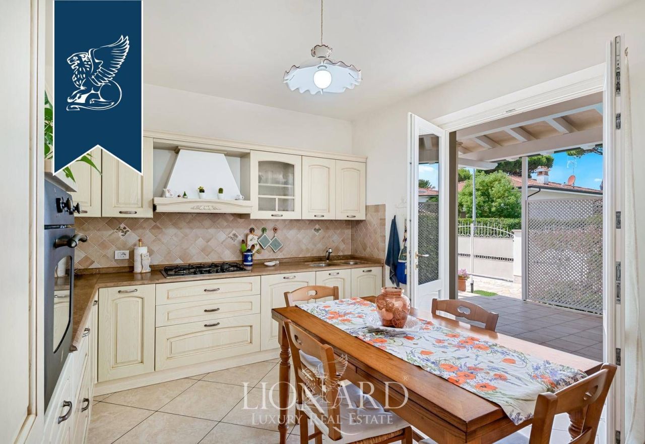 Villa in Pietrasanta, Italien, 298 m² - Foto 11