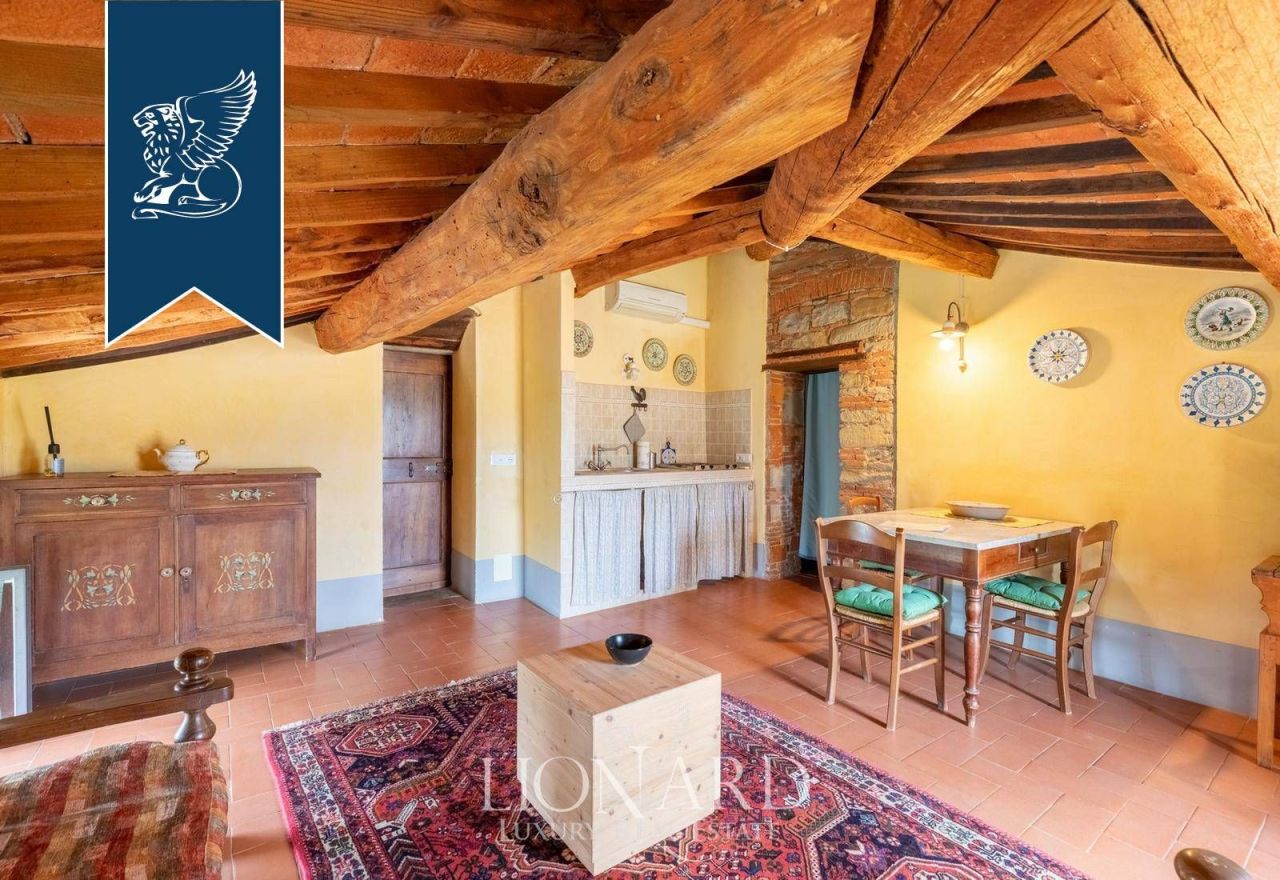 Villa in Arezzo, Italien, 1 200 m² - Foto 12