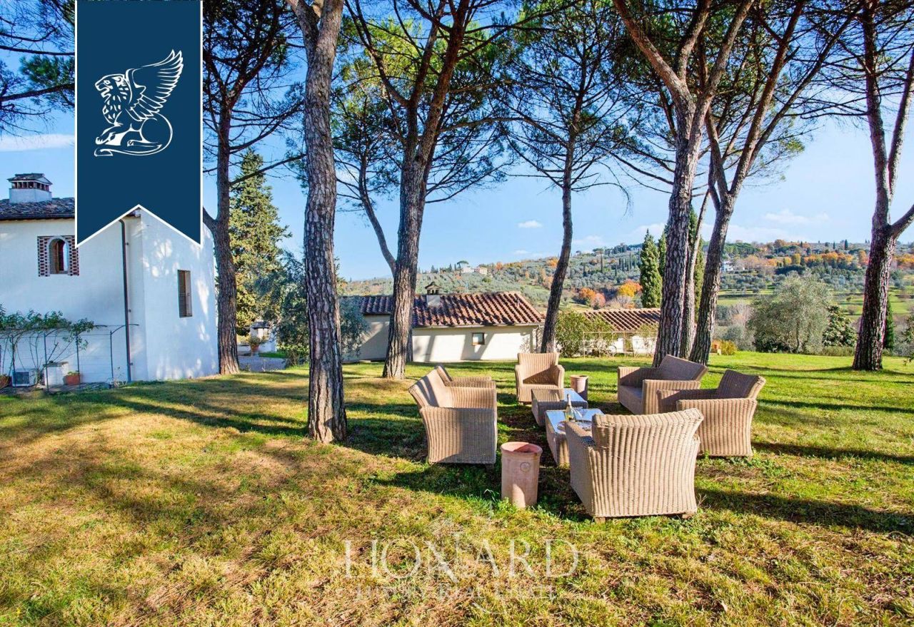 Villa in Florence, Italy, 1 700 m² - picture 12