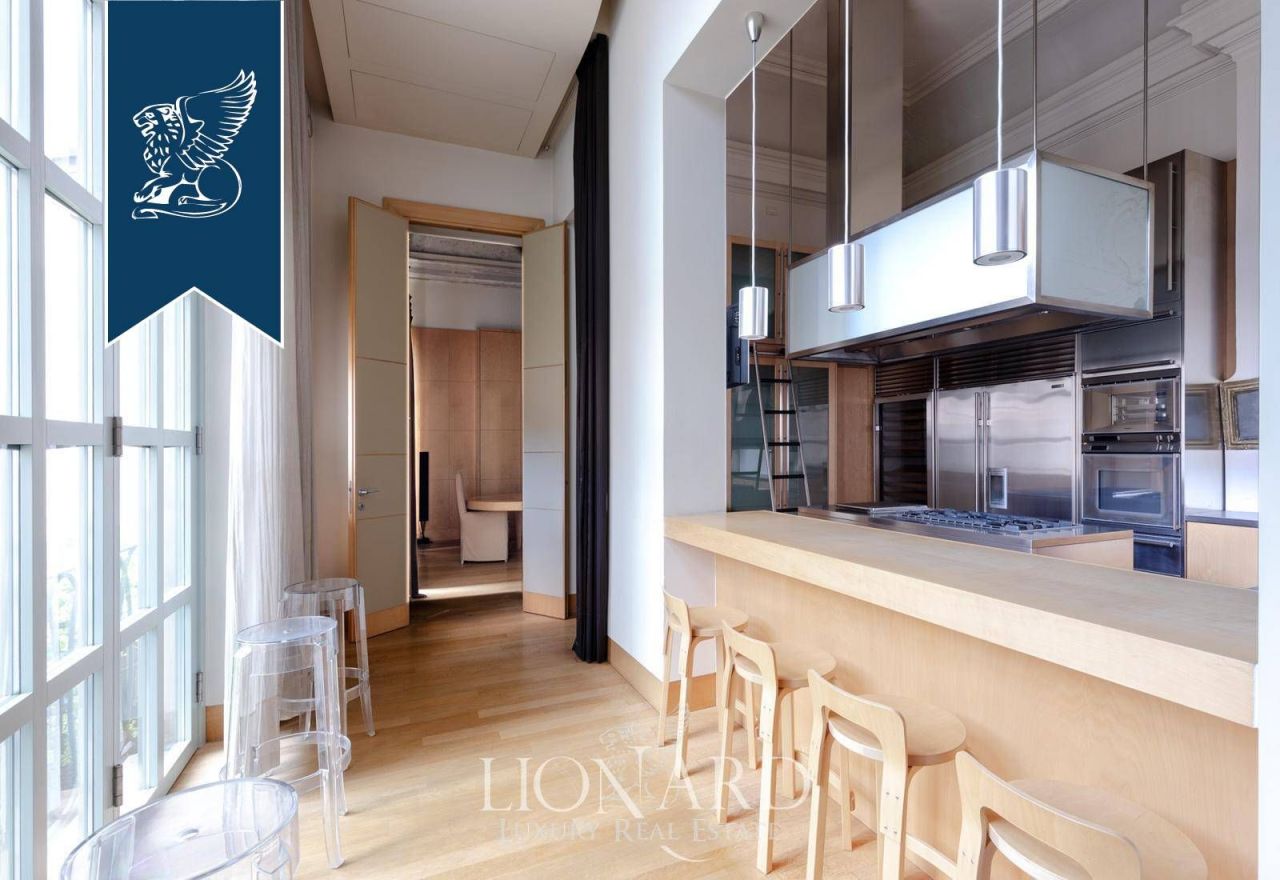 House in Vicenza, Italy, 1 000 m² - picture 13