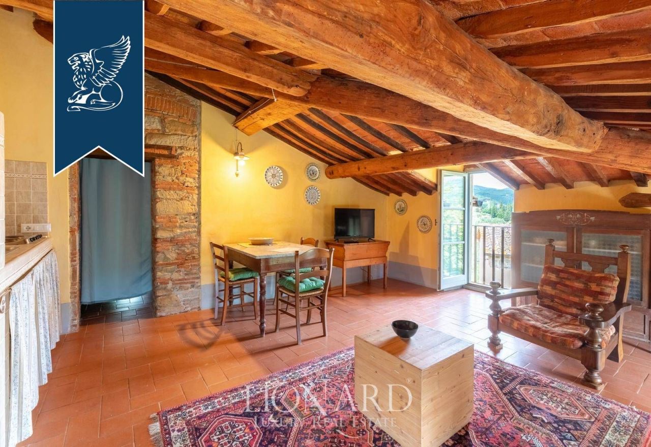 Villa in Arezzo, Italien, 1 200 m² - Foto 13