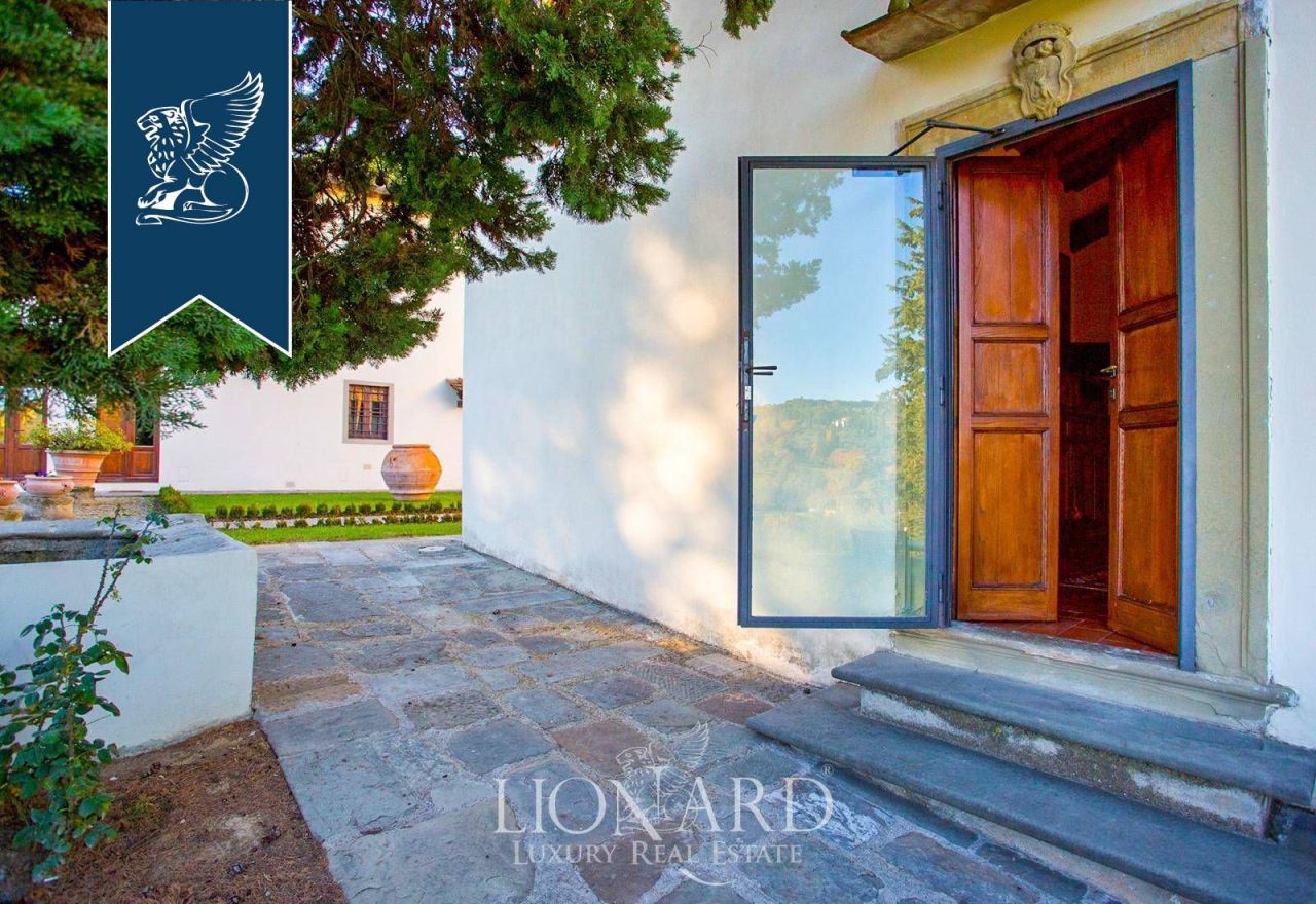 Villa in Florence, Italy, 1 700 m² - picture 17
