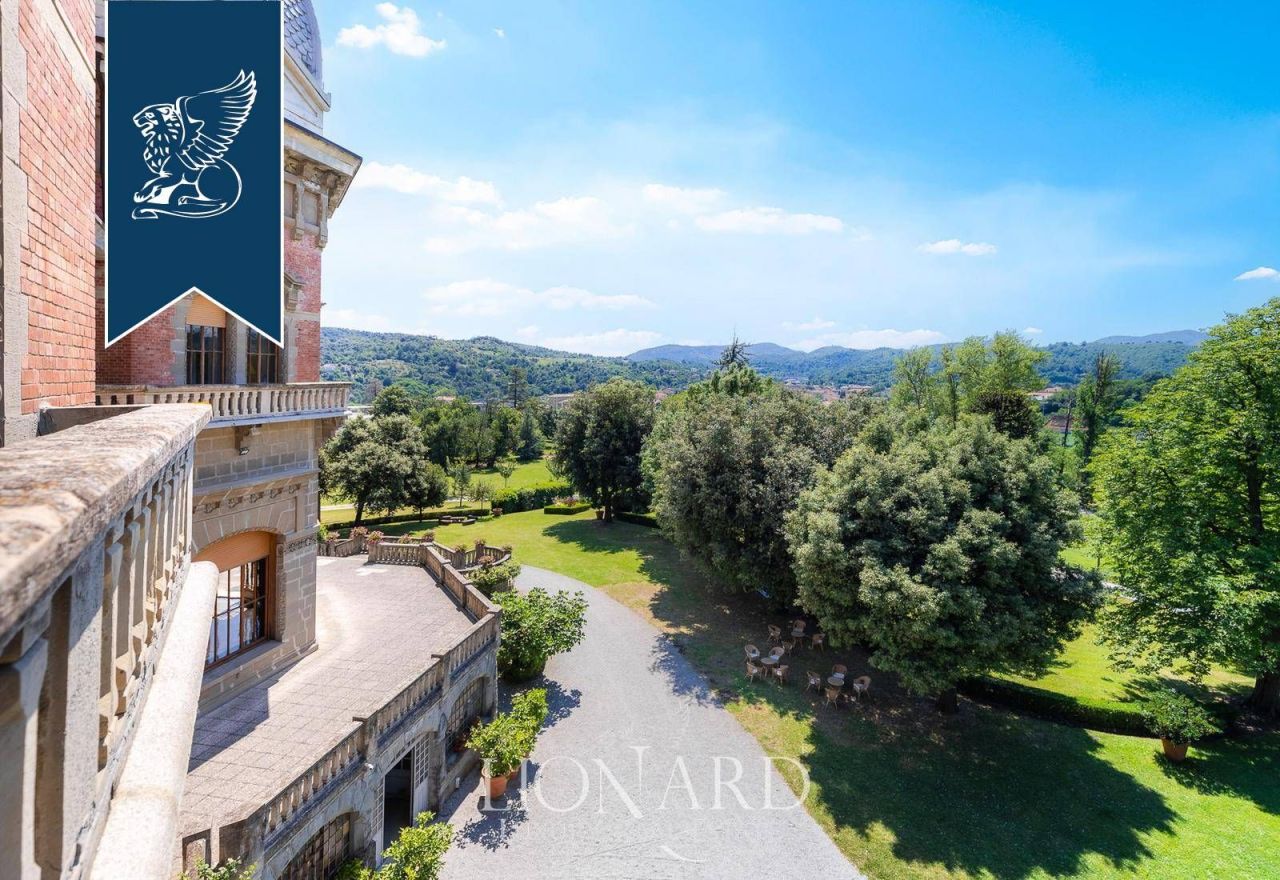 Castle in Savona, Italy, 5 300 m² - picture 18