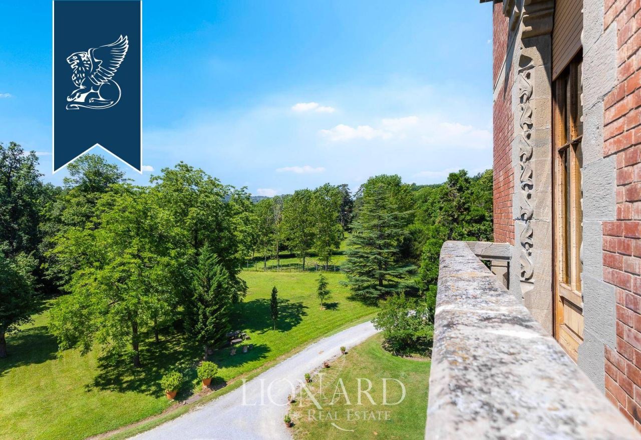 Castle in Savona, Italy, 5 300 m² - picture 19