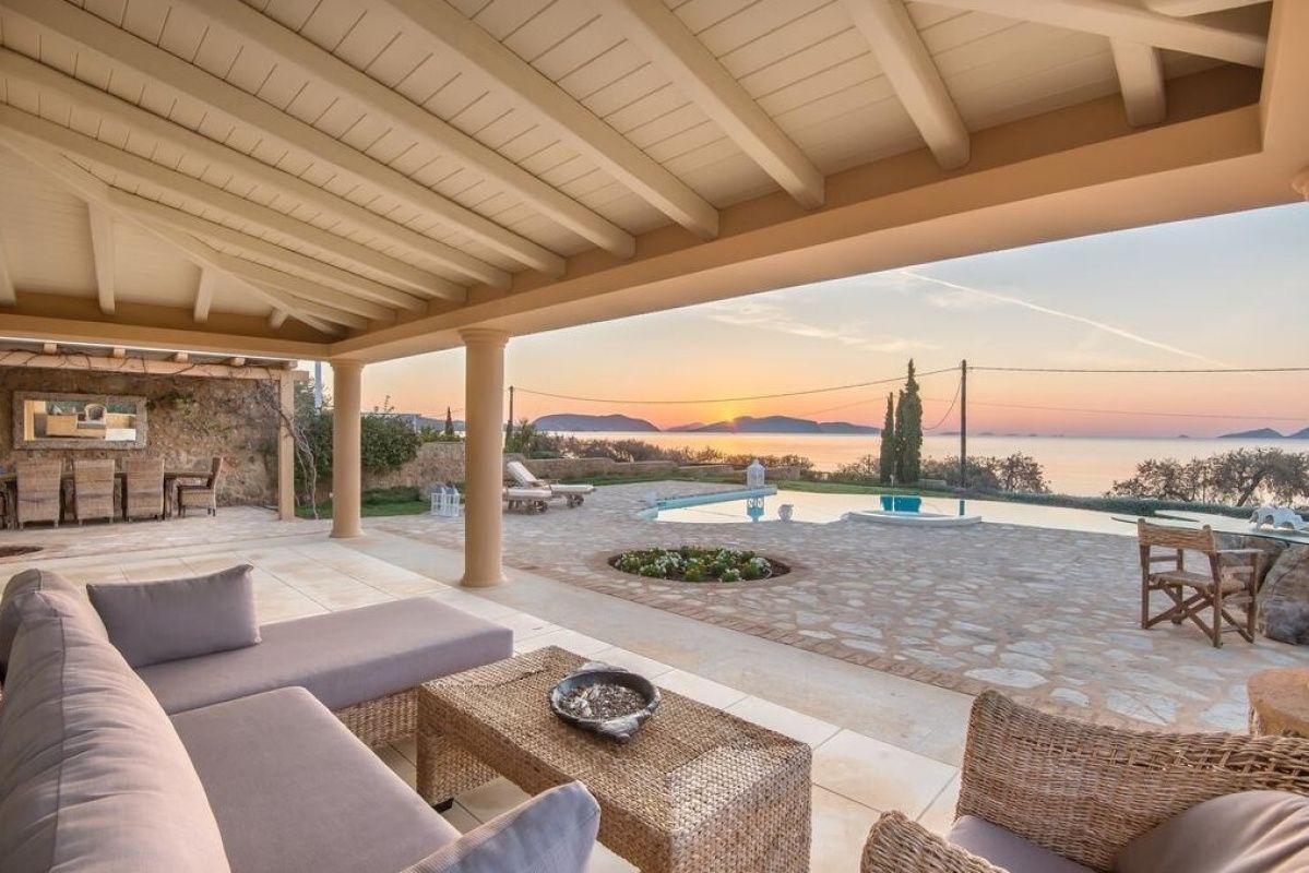 House in Peloponnese, Greece, 300 m² - picture 2