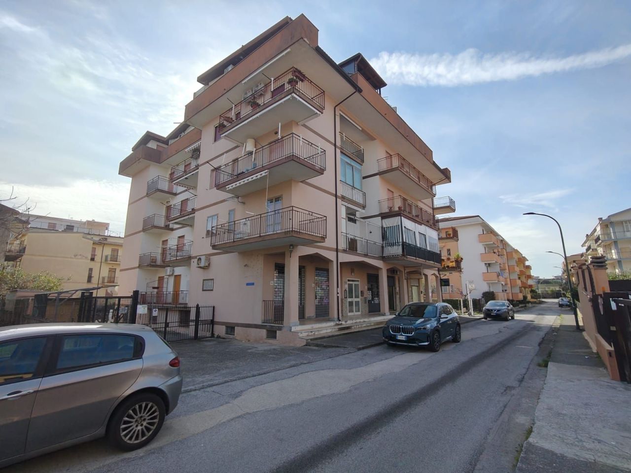 Appartement à Scalea, Italie, 60 m² - image 1