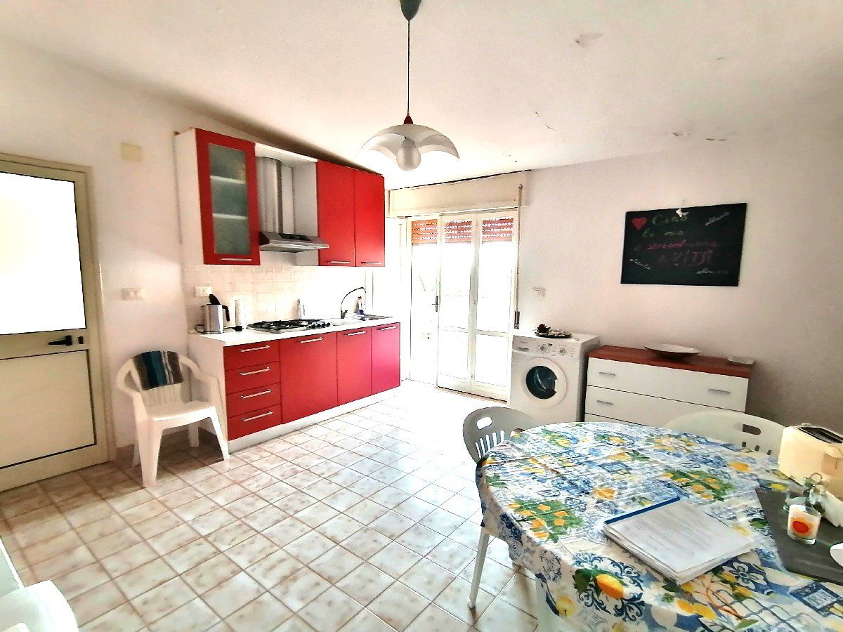 Flat in Scalea, Italy, 45 m² - picture 3