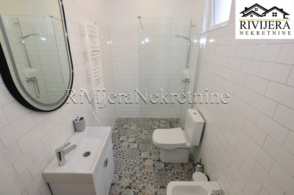 Haus in Herceg-Novi, Montenegro, 70 m² - Foto 8