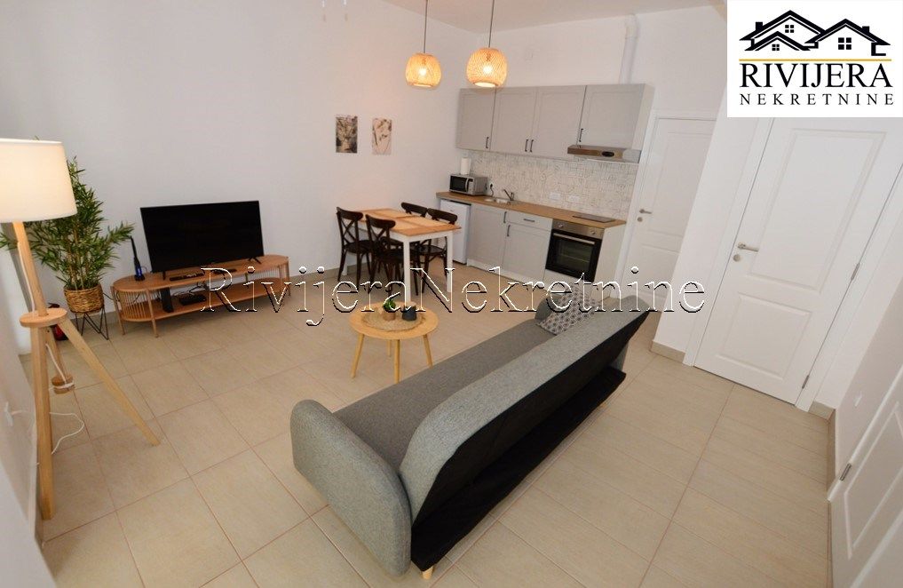 Haus in Herceg-Novi, Montenegro, 70 m² - Foto 2