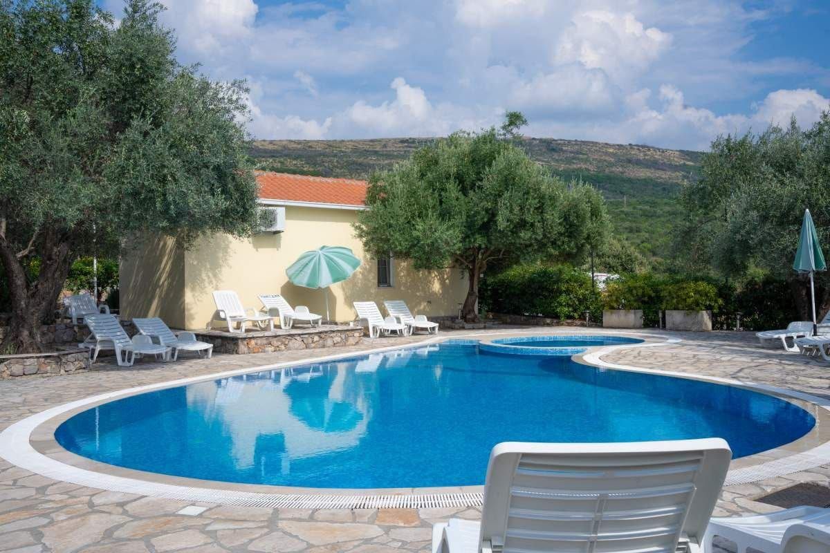 Casa en Kotor, Montenegro, 230 m² - imagen 1