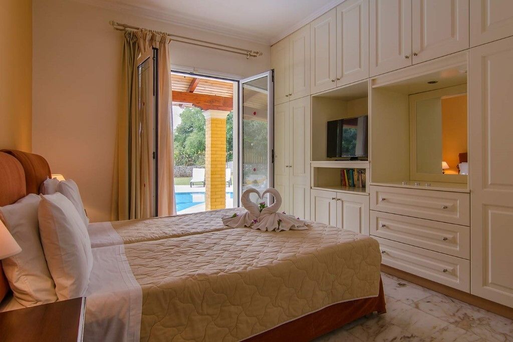 Villa en Corfú, Grecia, 65 m² - imagen 2