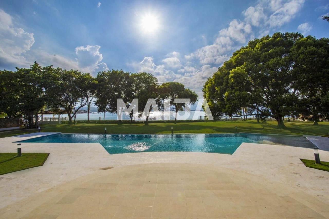Villa in Sosúa, Dominikanische Republik, 1 052 m² - Foto 1
