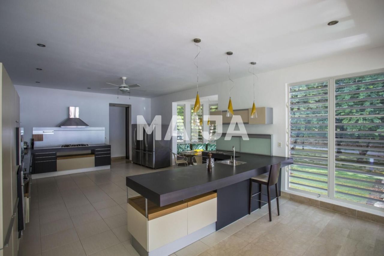 Villa in Sosua, Dominican Republic, 1 052 m² - picture 5