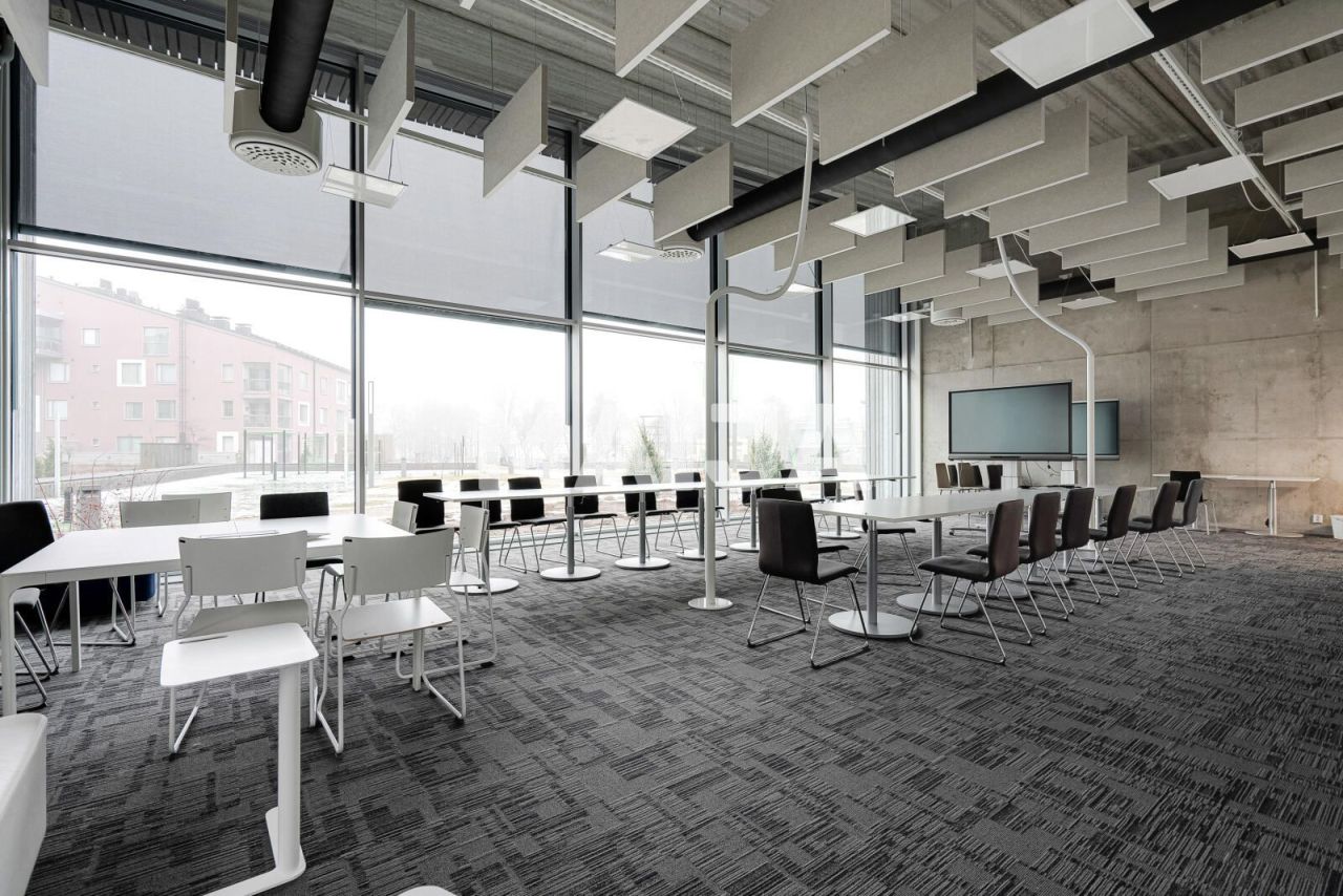 Oficina en Turku, Finlandia, 750 m² - imagen 17