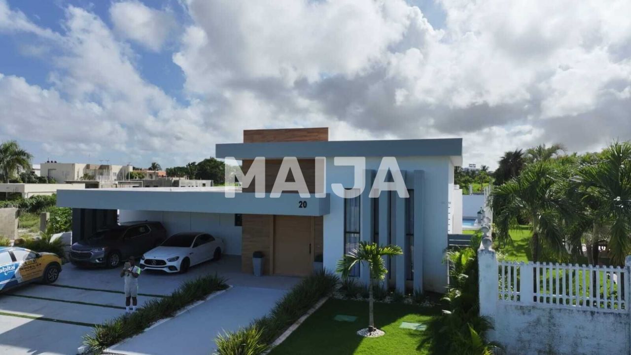 House in Punta Cana, Dominican Republic, 360 m² - picture 3