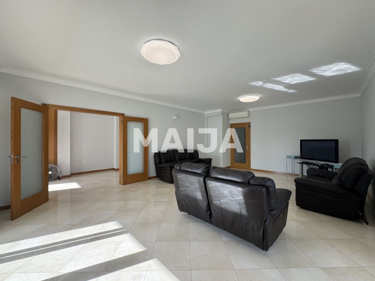 House in Portimao, Portugal, 208 m² - picture 9