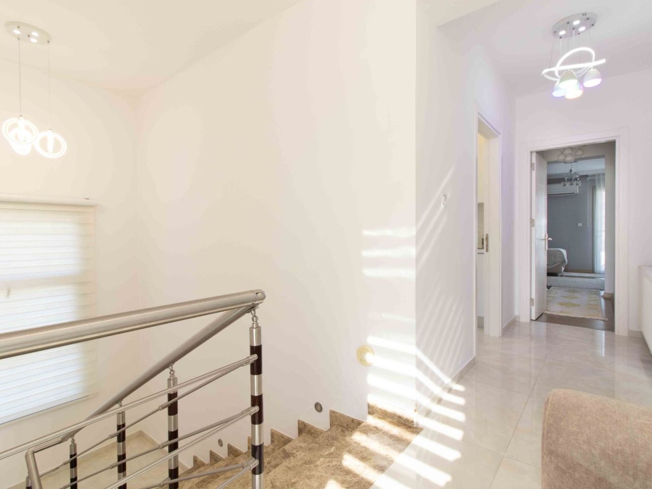 Villa a Kyrenia, Cipro, 280 m² - foto 8