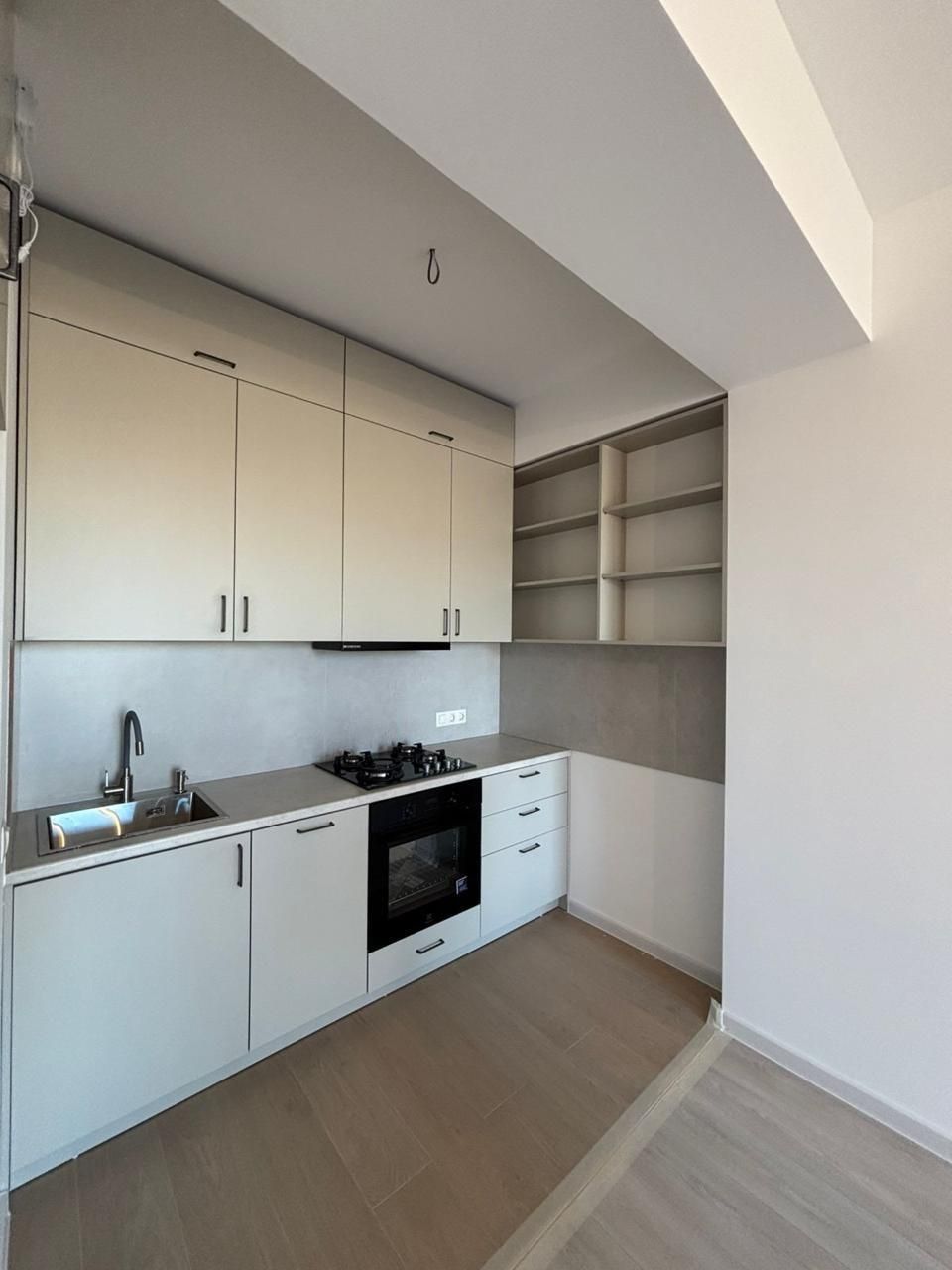 Piso en Tbilisi, Georgia, 54 m² - imagen 1