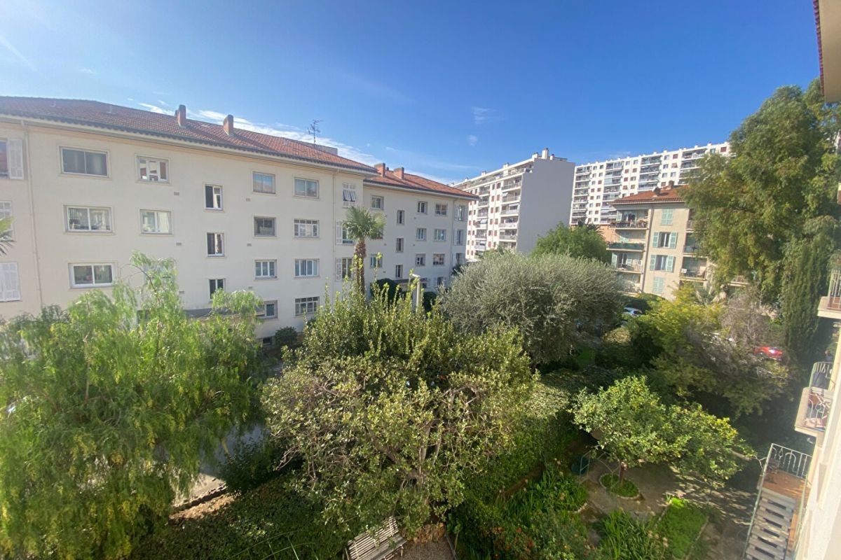 Appartamenti a Nizza, Francia, 85 m² - foto 6