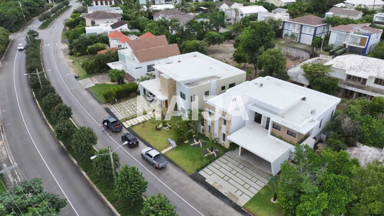 House in Punta Cana, Dominican Republic, 416 m² - picture 3