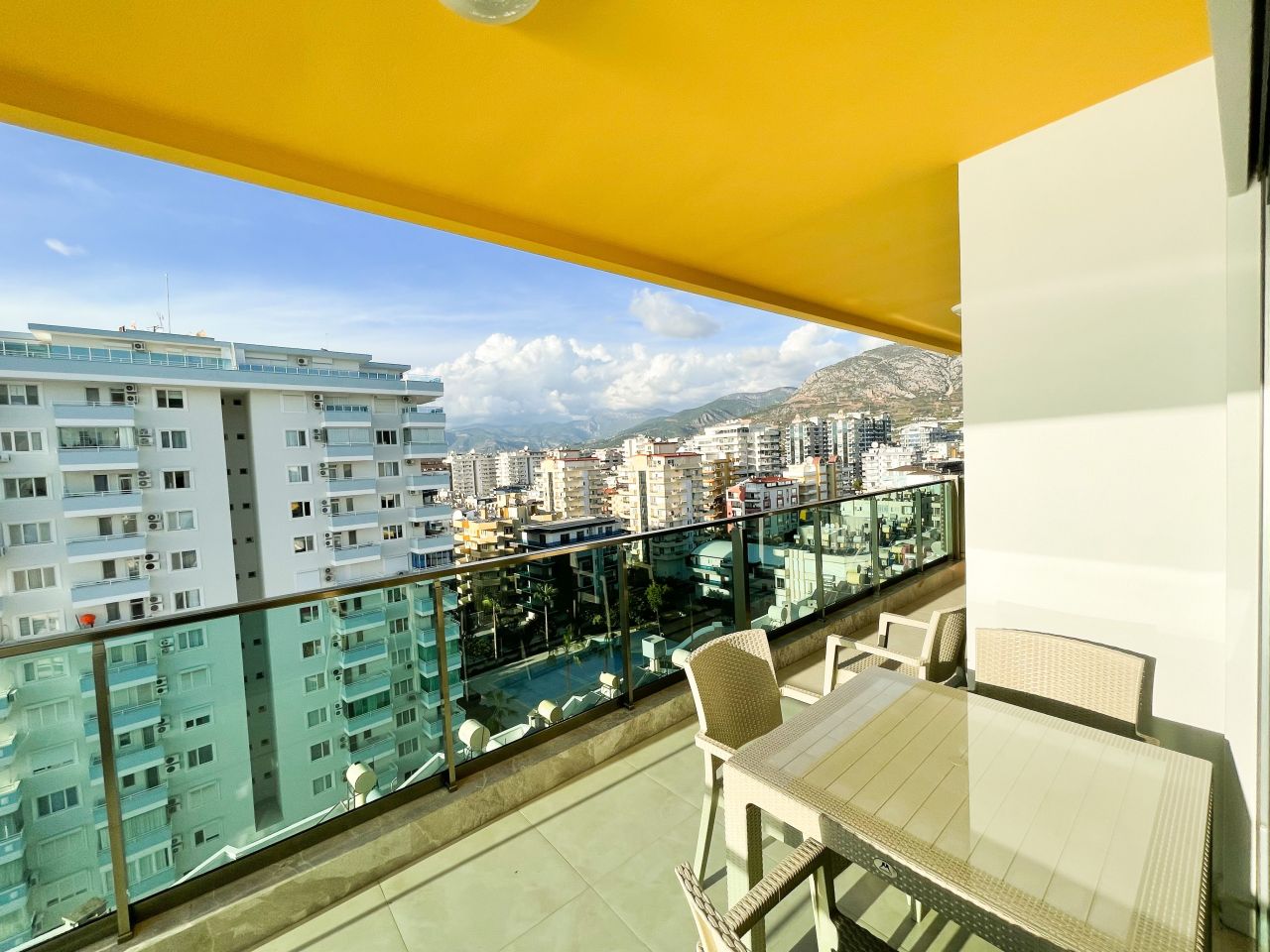 Flat in Alanya, Turkey, 110 m² - picture 1