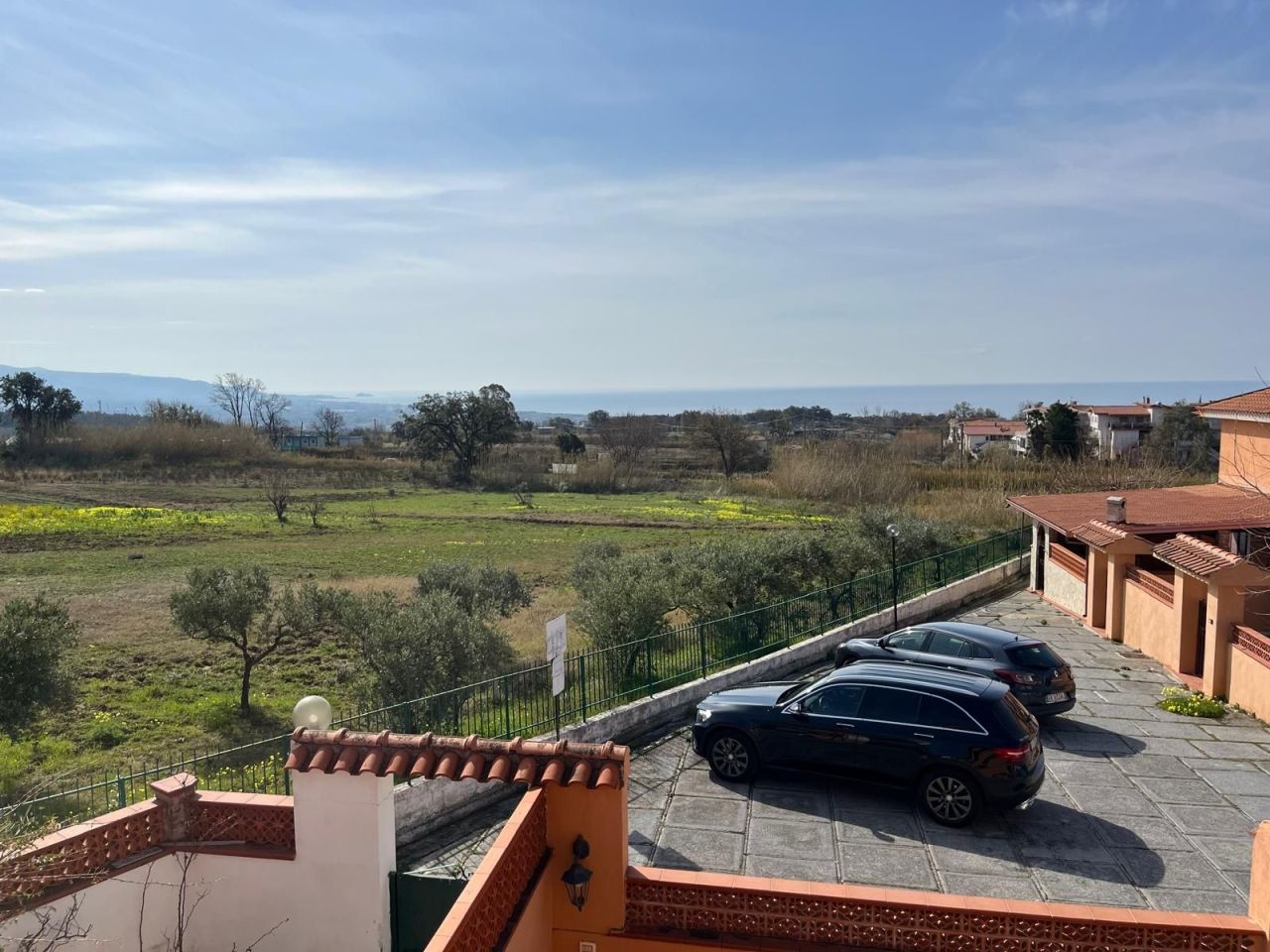 Piso en Scalea, Italia, 95 m² - imagen 1