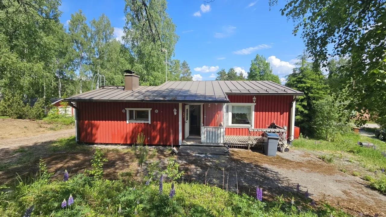 Maison à Imatra, Finlande, 135 m² - image 1
