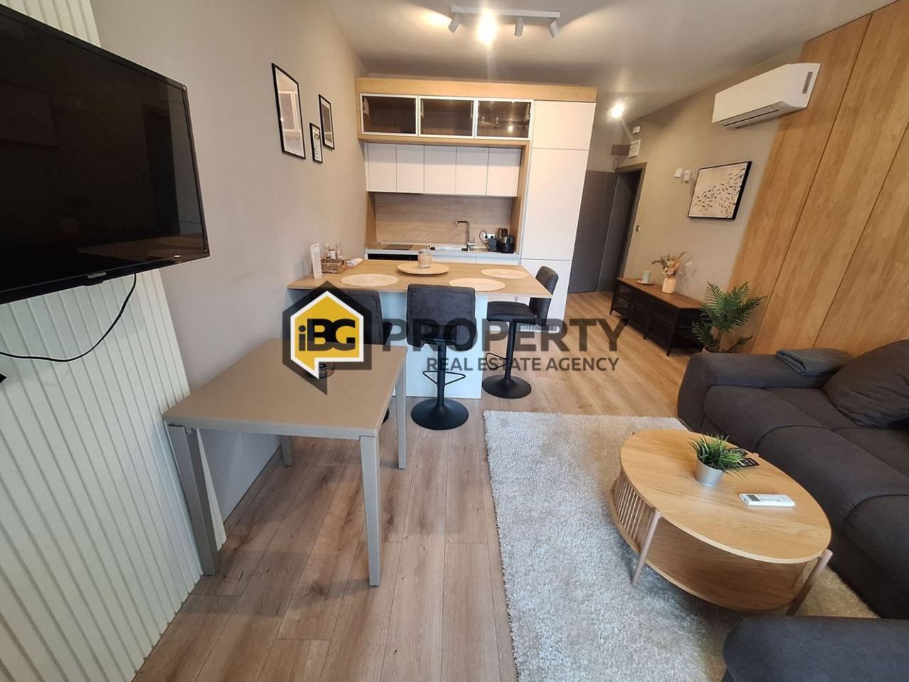 Apartment in Byala, Bulgaria, 120 m² - picture 1