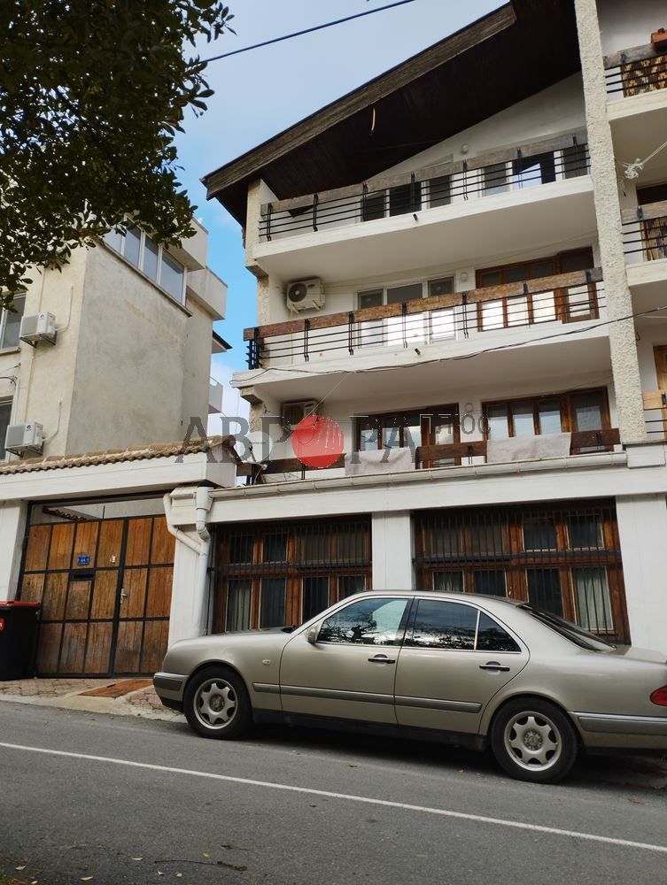 Maison à Tchernomorets, Bulgarie, 520 m² - image 1