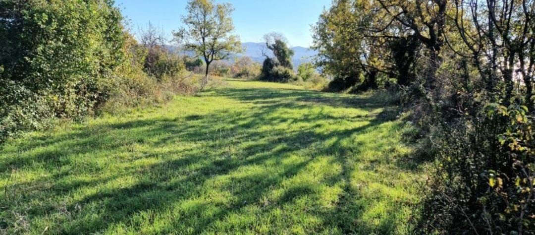 Grundstück in Bar, Montenegro, 1 075 m² - Foto 2