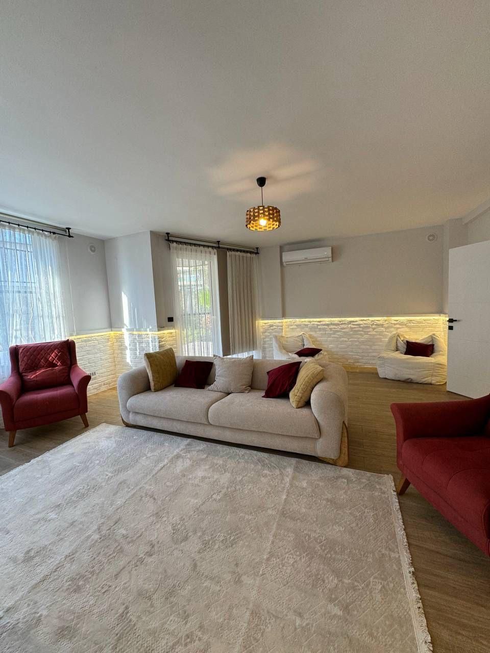 Maison urbaine à Kestel, Turquie, 200 m² - image 1