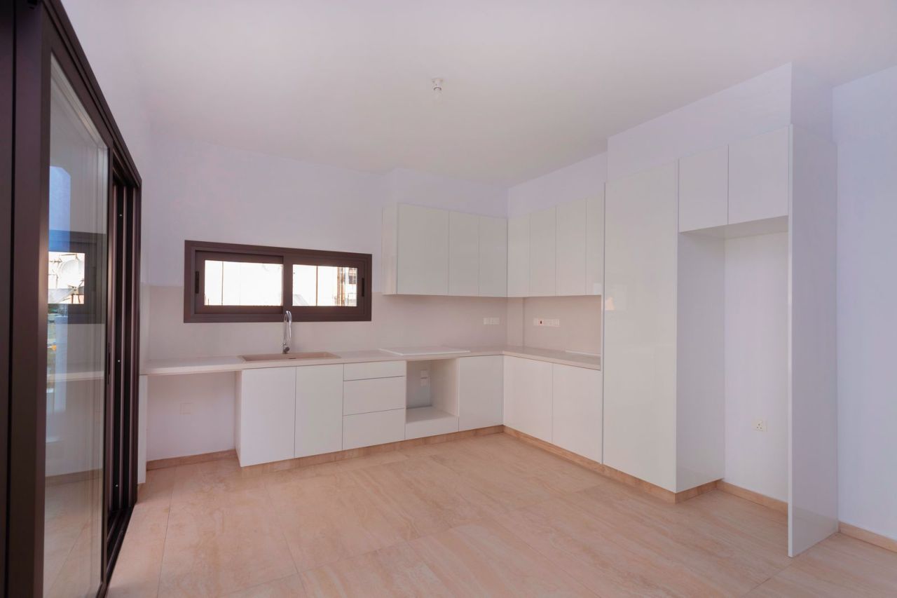 Flat in Limassol, Cyprus, 96 m² - picture 18
